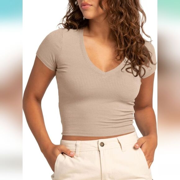 NWT Y2K Ribbed V-Neck Crop Top - Picture 1 of 4